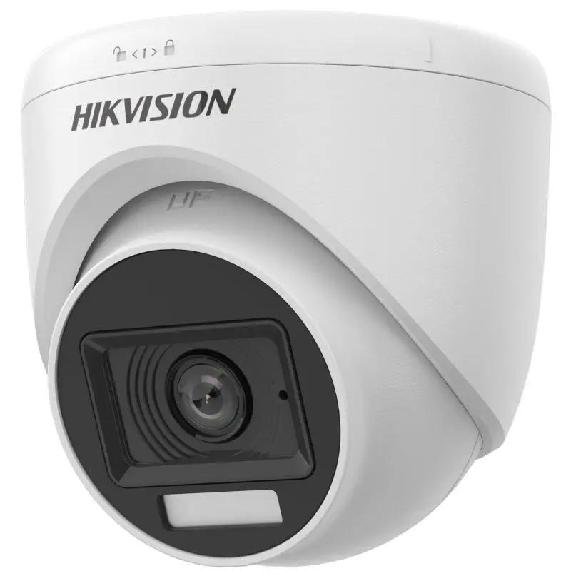 كاميرا مراقبة داخلية تناظرية من Hikvision بدقة 2MP وعدسة ثابتة 2.8 مم بتصميم قبة, مع صوت.